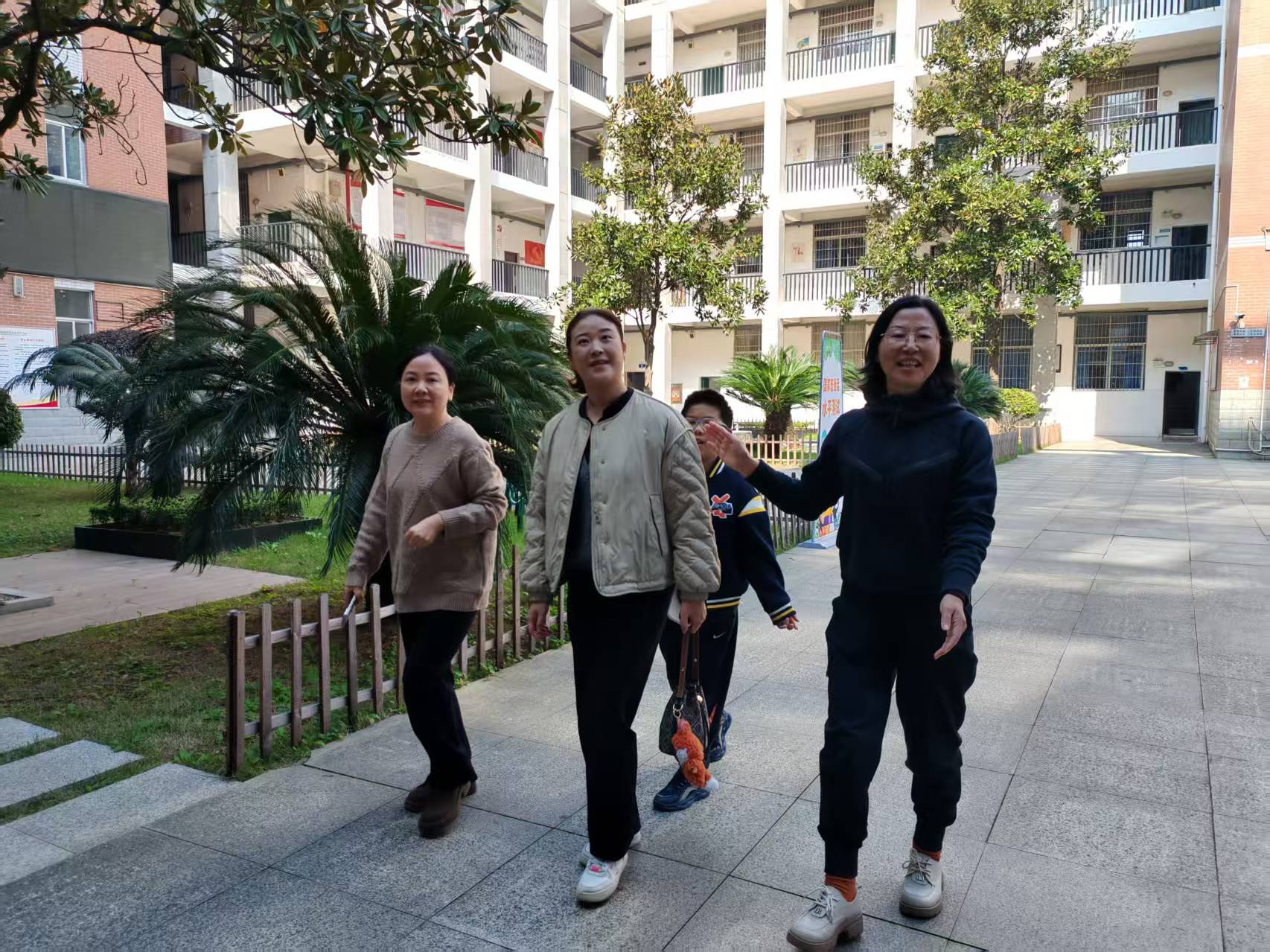 图片1.png 图片1.png