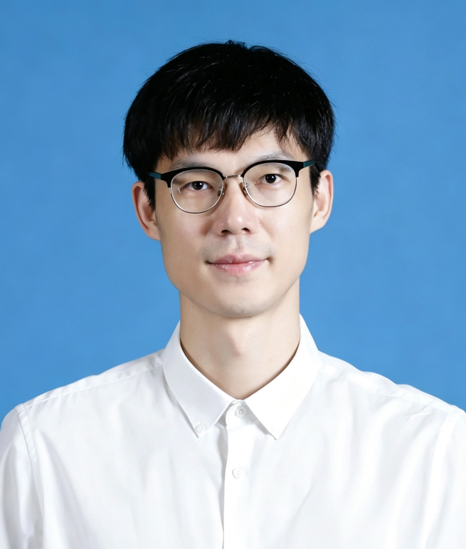 张巍.png