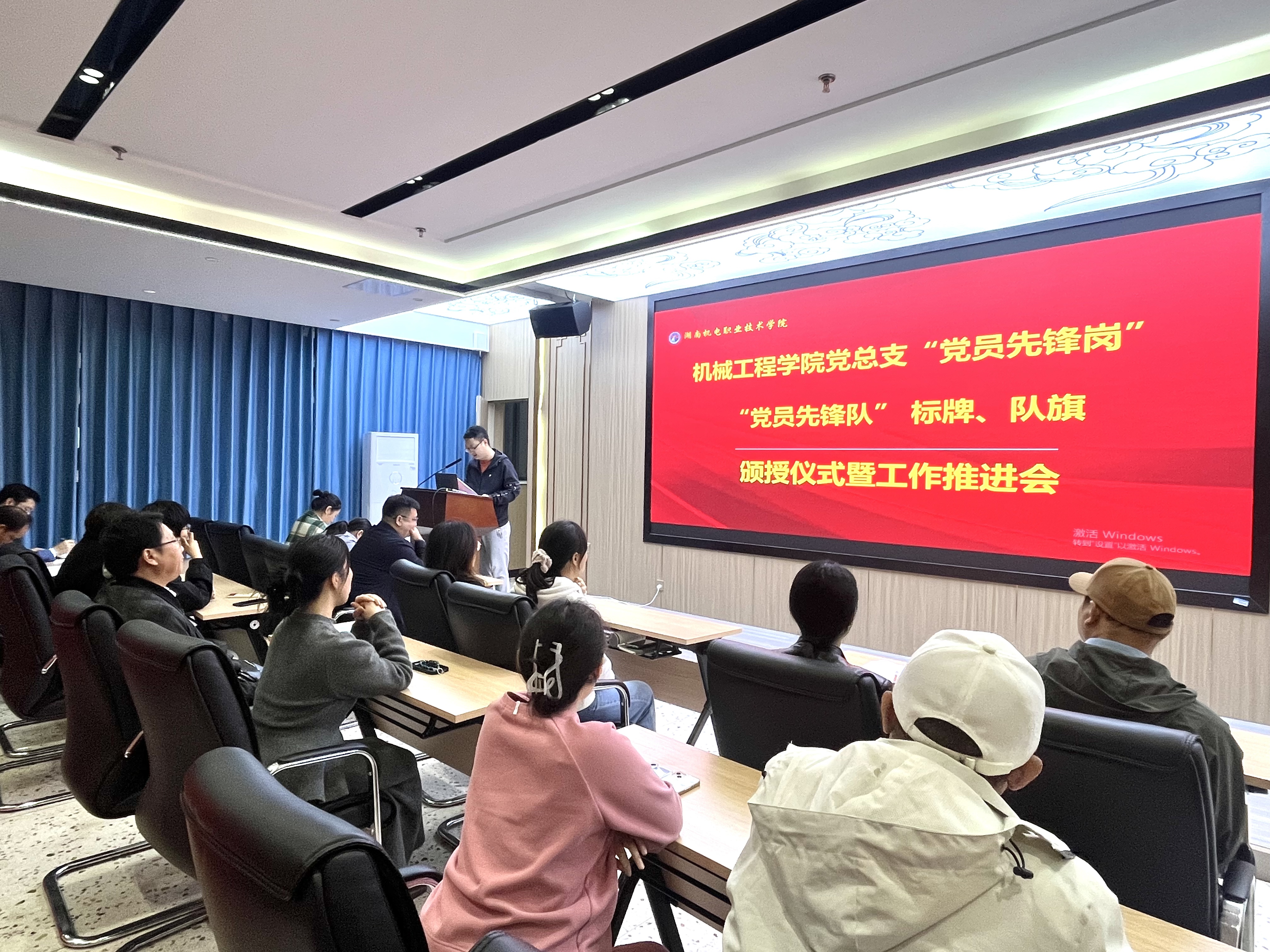 0705FD490202AAFF3DE728E25AFFCF2A.jpg 0705FD490202AAFF3DE728E25AFFCF2A.jpg