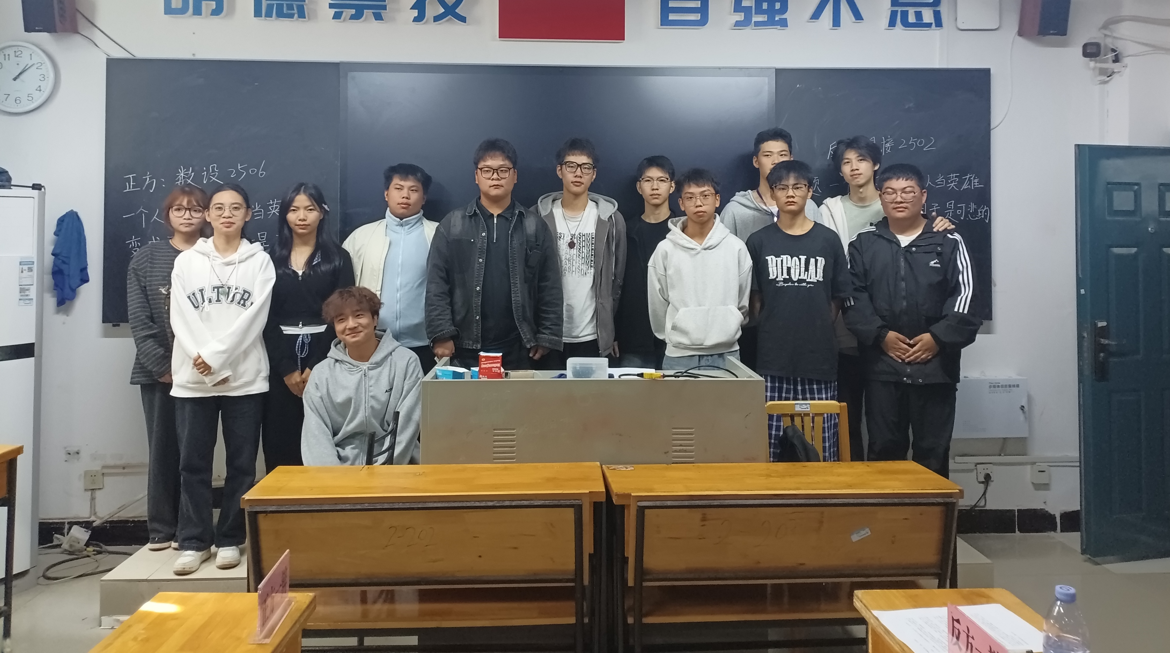 1ef36801037721b14668648e24524aa1.jpg 1ef36801037721b14668648e24524aa1.jpg