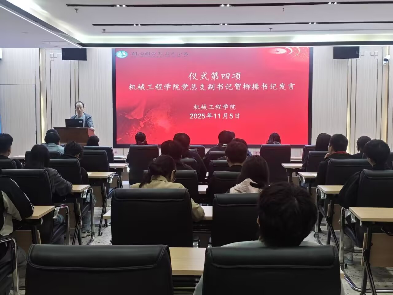 58B0137D7E3D3B465A252C6AB0889963.jpg 58B0137D7E3D3B465A252C6AB0889963.jpg