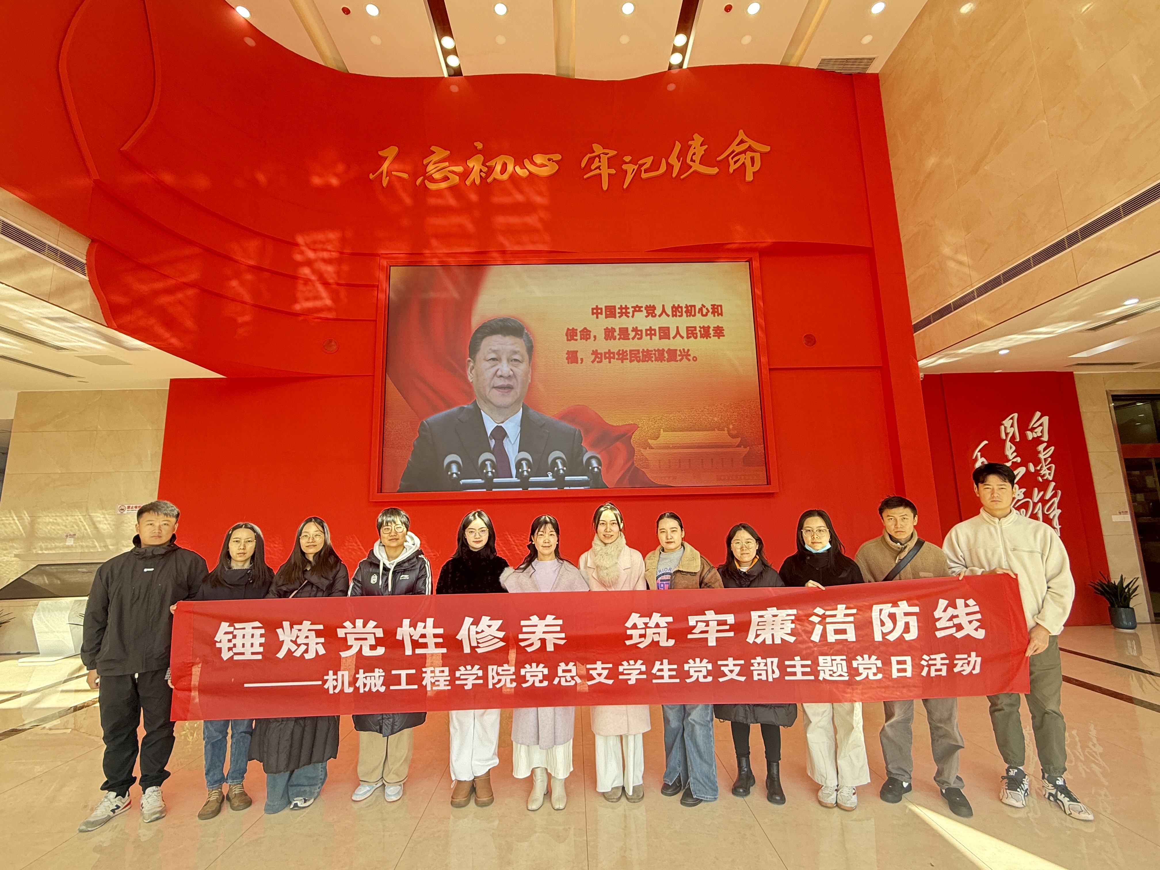 157b24e25f2a087d35dfcc3b9fd2bf4d.png 157b24e25f2a087d35dfcc3b9fd2bf4d.png