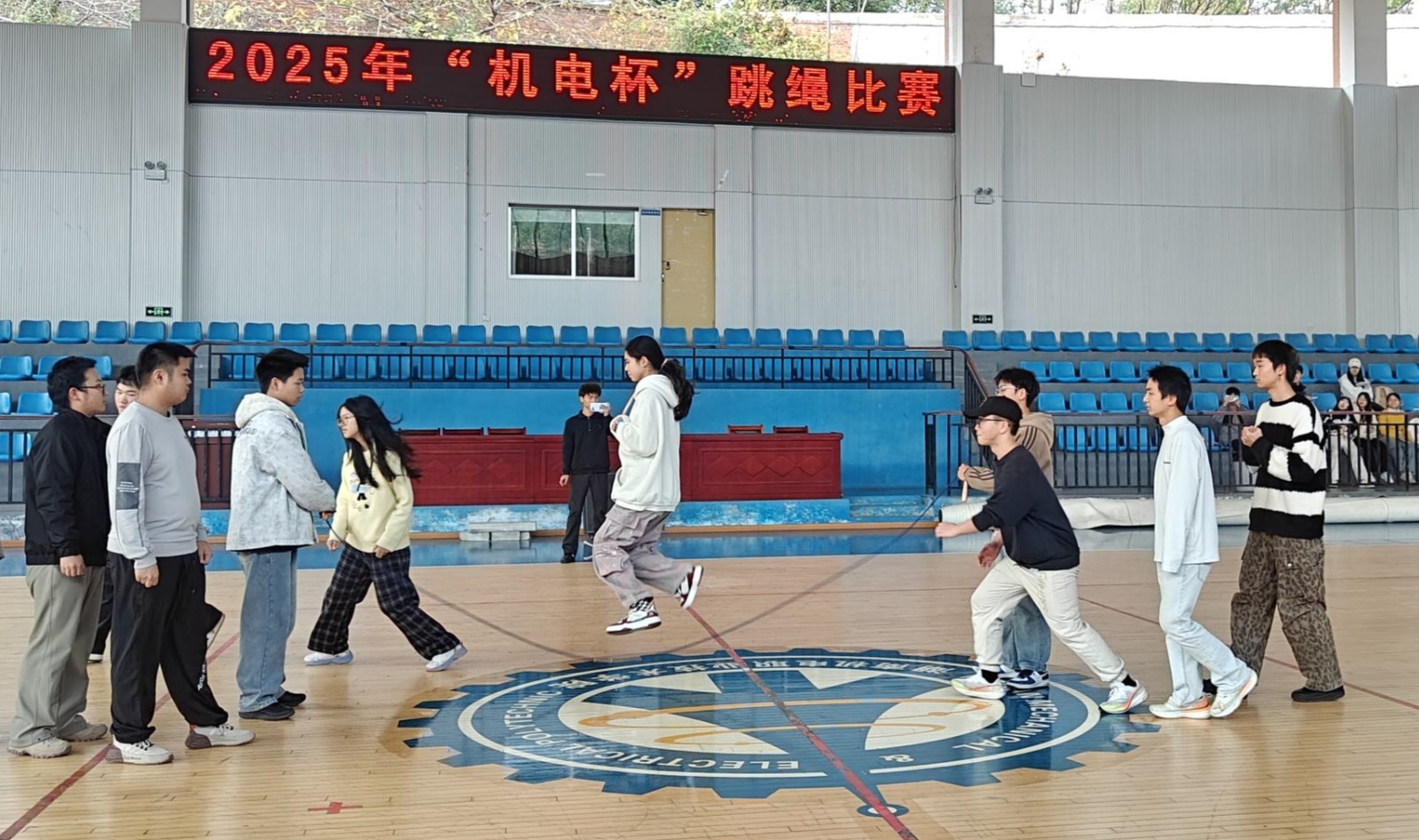 学生活动 | 凝心聚力展风采，竞技赛场竞风流
