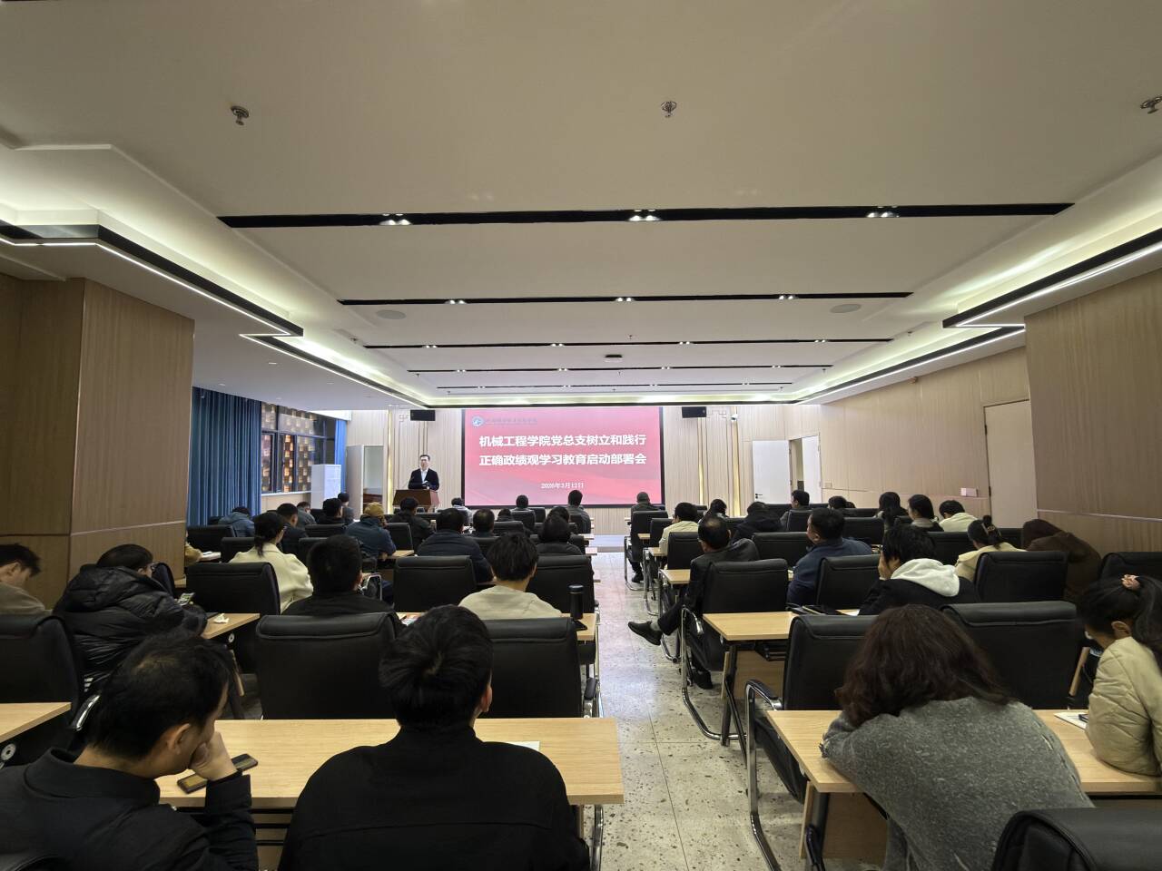 9b9cc3bb4733410ad1ef43607515ca65_720.png 9b9cc3bb4733410ad1ef43607515ca65_720.png