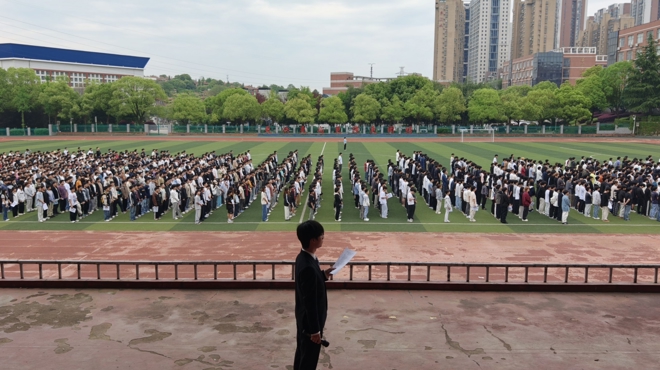 学生工作 | 我院举行升旗仪式，凝聚青春奋进力量