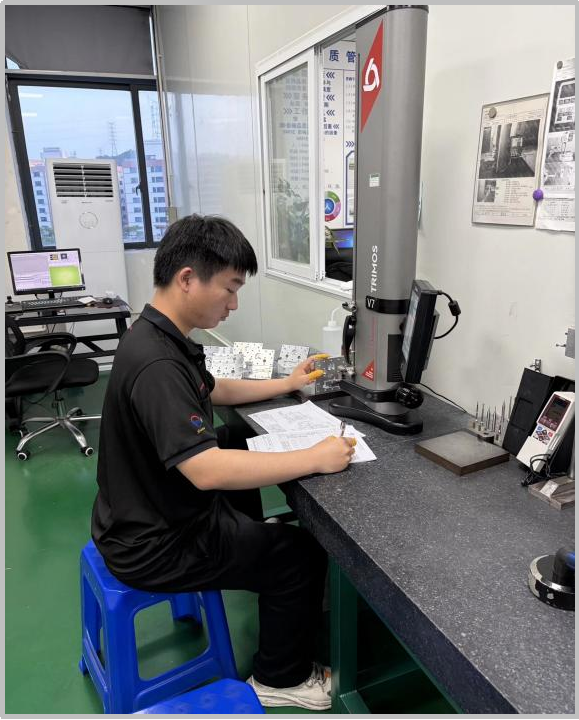 订单班学生在企业专业学习与实践