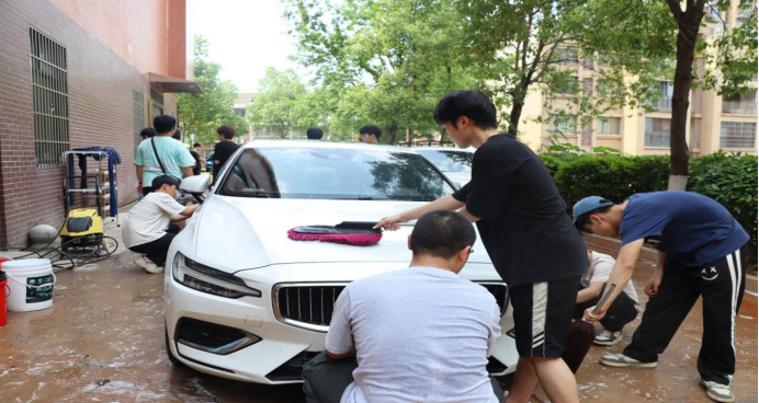 5月义务洗车2.png