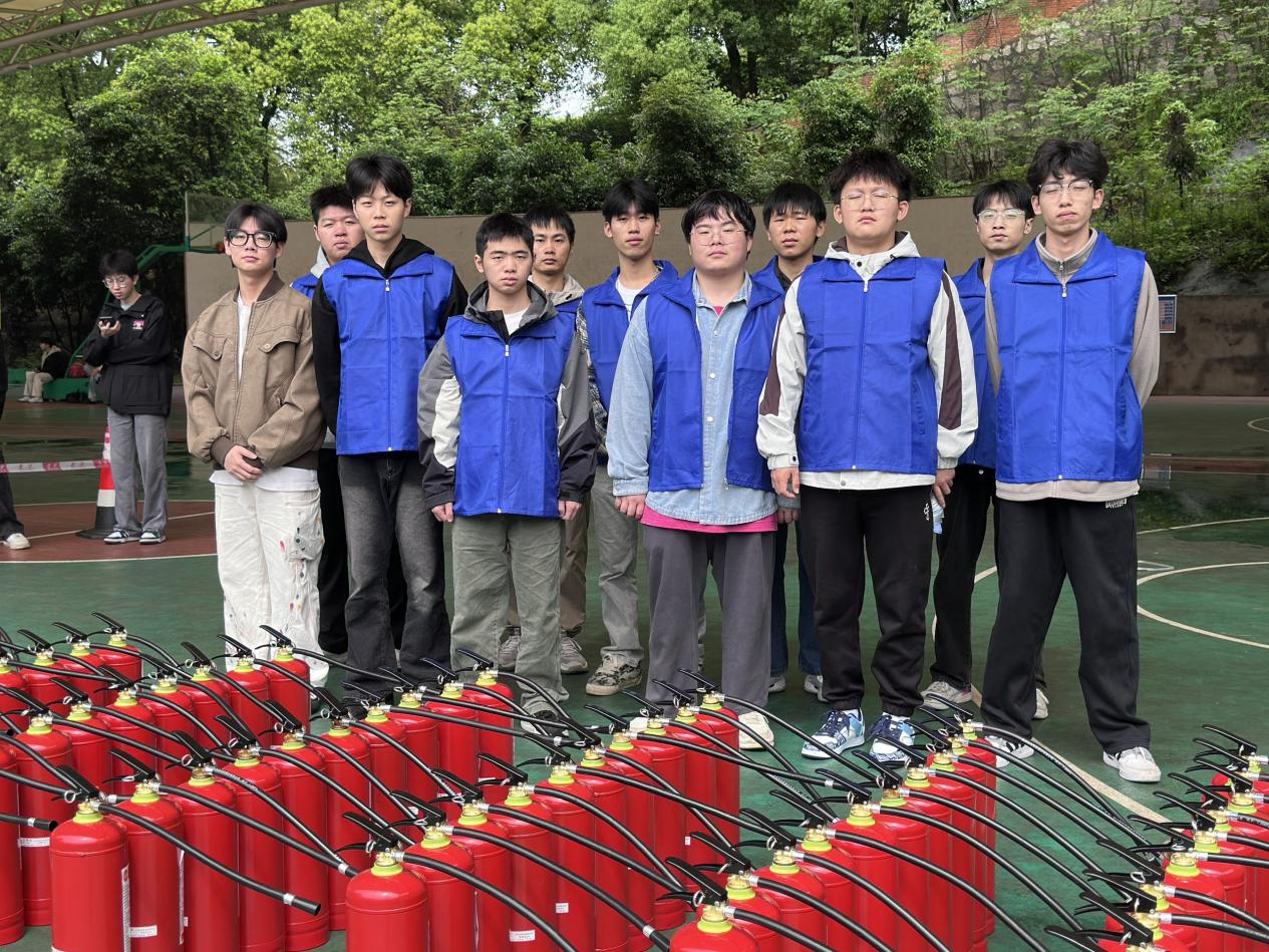 图一 图一